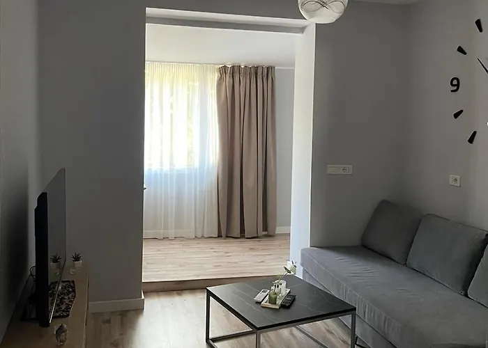 Theranda * Τίρανα