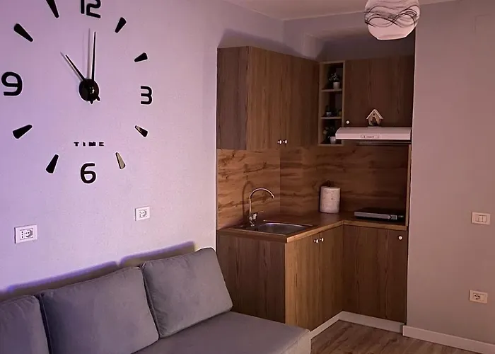 Theranda ティラナ